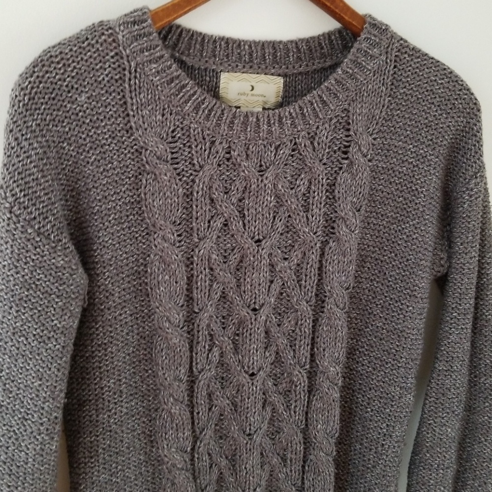 ruby moon chunky loose Cable Knit Sweater